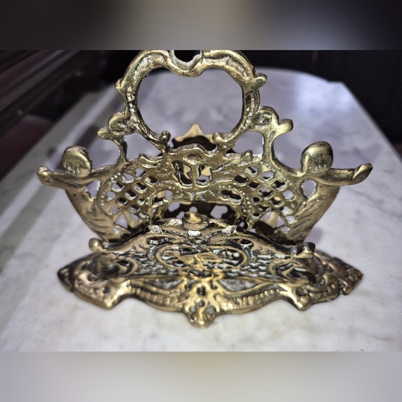 Vintage 1960s Brass Filigree Cherub Bill Letter Napkin Holder Organizer MCM - Picture 2 of 4